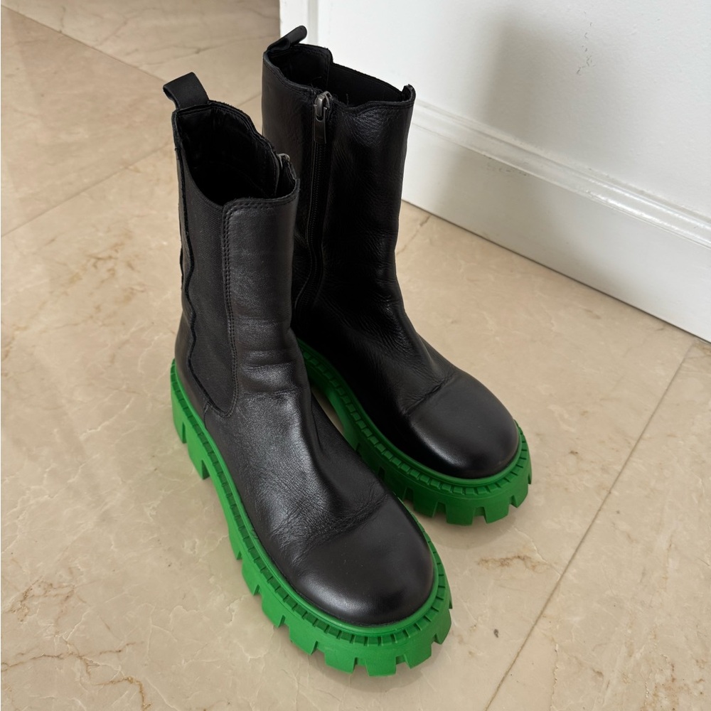 Steve Madden Platform Ankle Boots